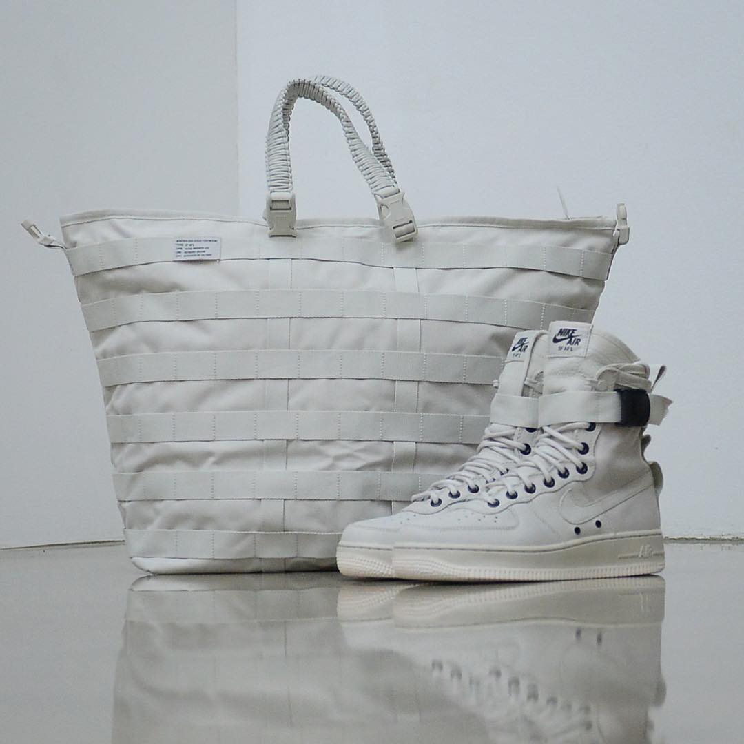 Nike Special Forces Air Force 1 Womens White Silver 02