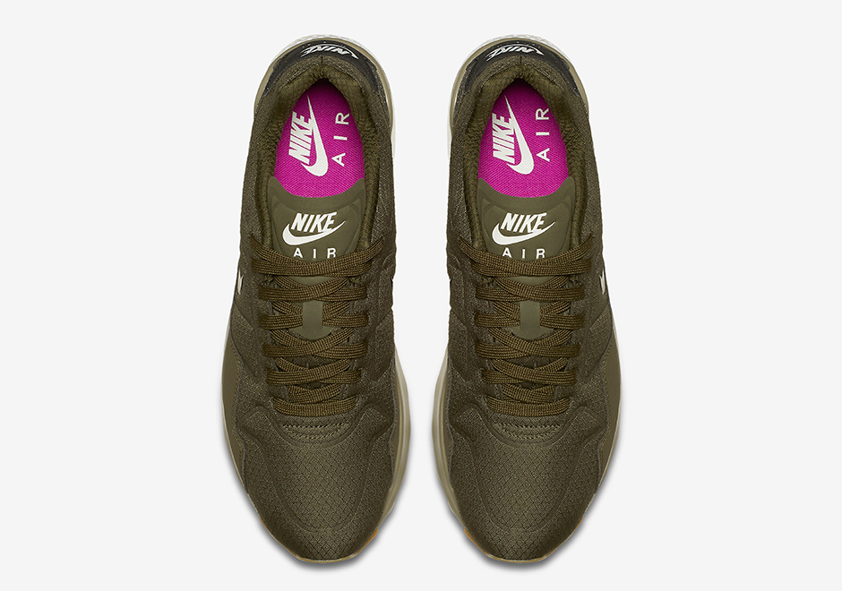 Nike Zoom Pegasus 92 Ripstop Nylon Olive 04