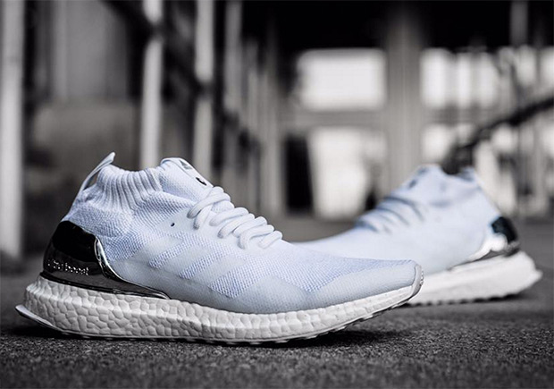 Ronnie Fieg Kith Adidas Ultra Boost White Silver 3