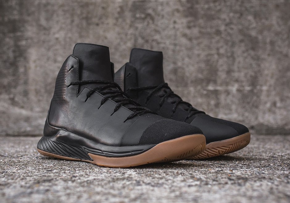 Under Armour Primo Black Gum 3