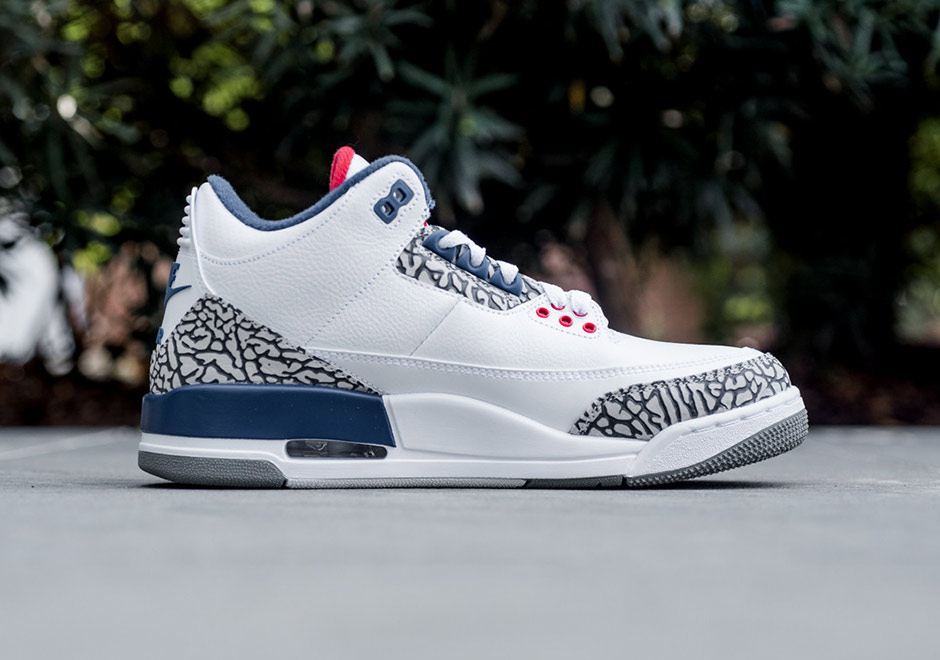 Air Jordan 3 Retro Og White Fire Red True Bluerelease Reminder 2