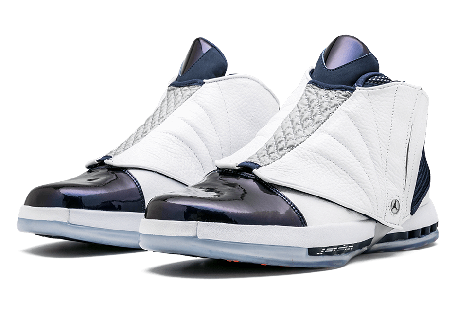 Air Jordan 16 Retro 683075 106 Midnight Navy Detail 2