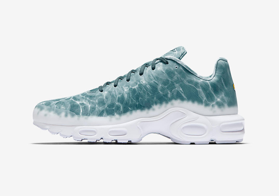 Nike Air Max Plus La Requin Pack Shark 3