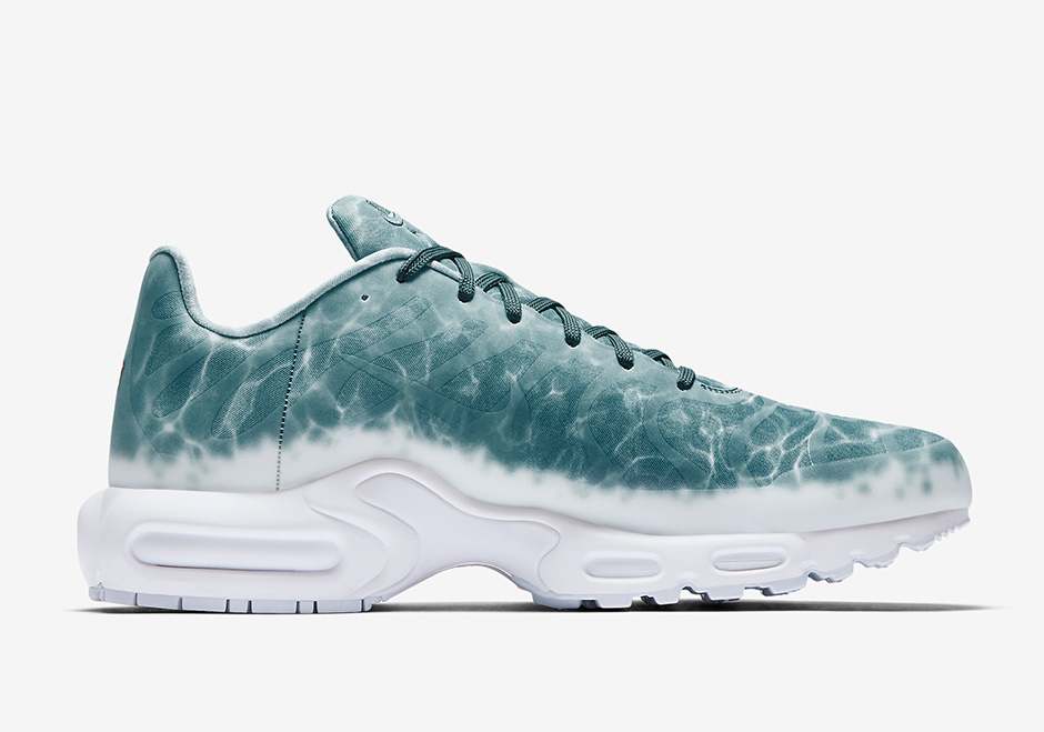 Nike Air Max Plus Pool New Colorway 03