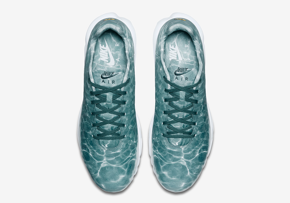 Nike Air Max Plus Pool New Colorway 04