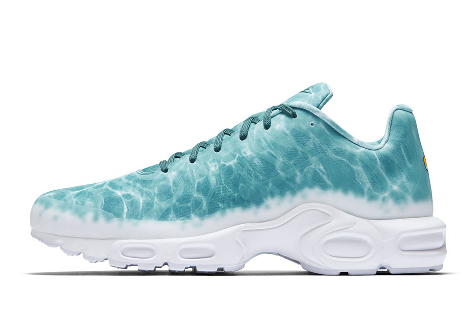 Nike Air Max Plus Water Pool 4