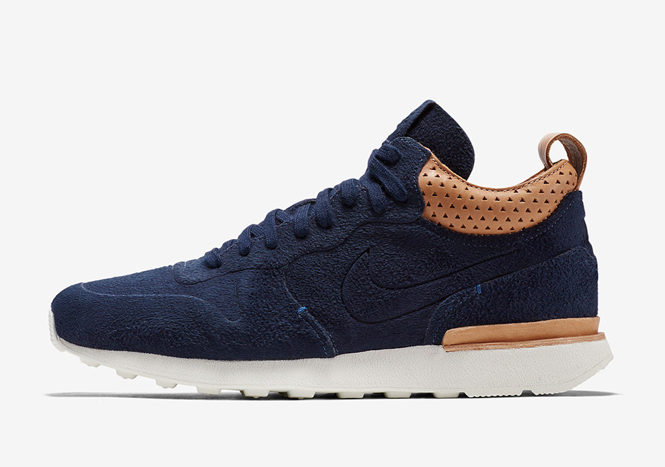 Nike Internationalist Mid Royal Winter 2016 02