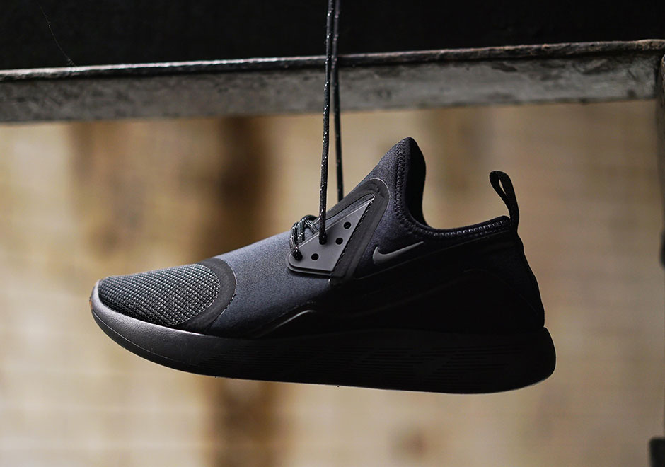 Nike Lunarcharge Triple Black 3