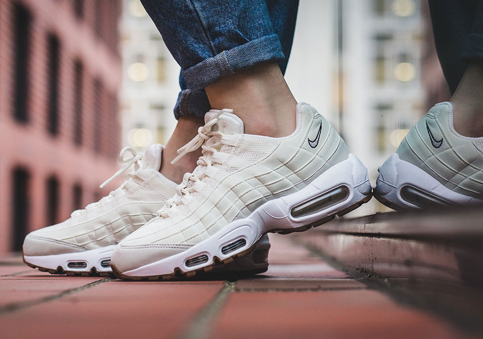 Nike Air Max 95 "Light Bone"