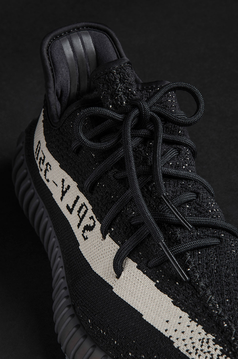 Yeezy Boost 350 V2 Black White 2