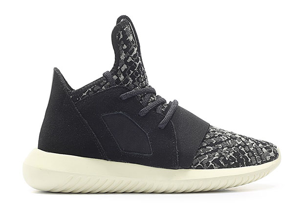 Adidas Originals Tubular Defiant W Core Black Chalk White Bb5122 Snake Pattern 2