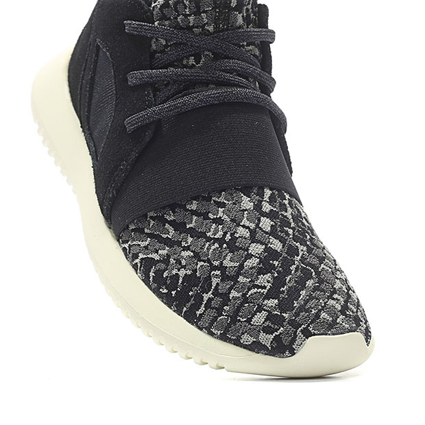 Adidas Originals Tubular Defiant W Core Black Chalk White Bb5122 Snake Pattern 5