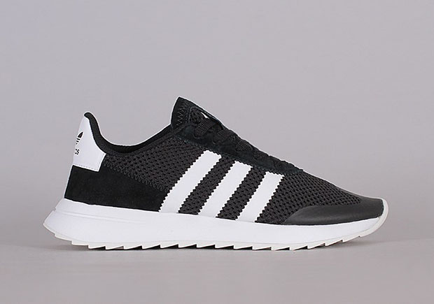 Adidas Originals Womens Flashback Bb5324 Black White 1