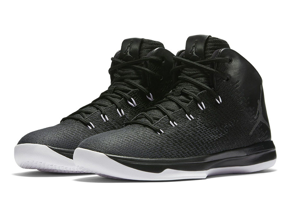 The Air Jordan 31 Takes On Michael's "Black Cat" Identity