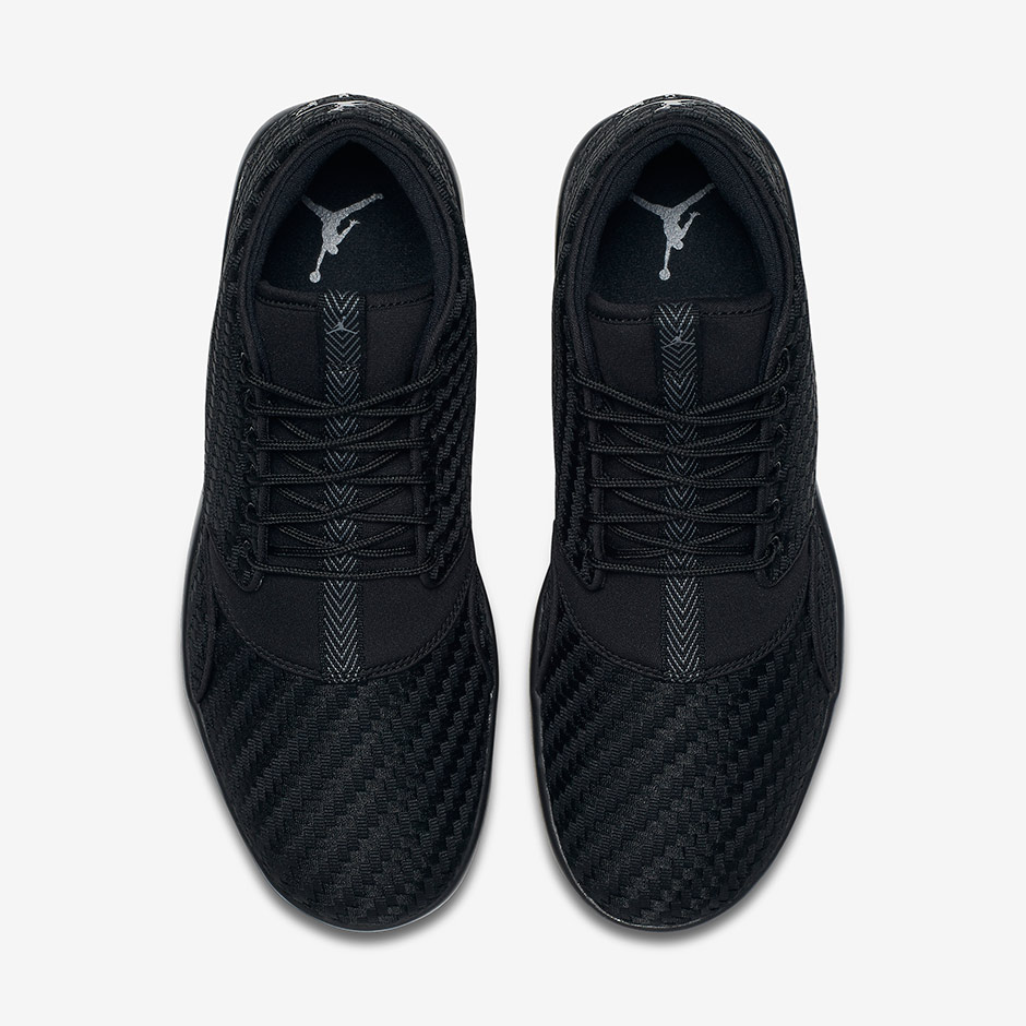 Jordan Eclipse Chukka Black 3