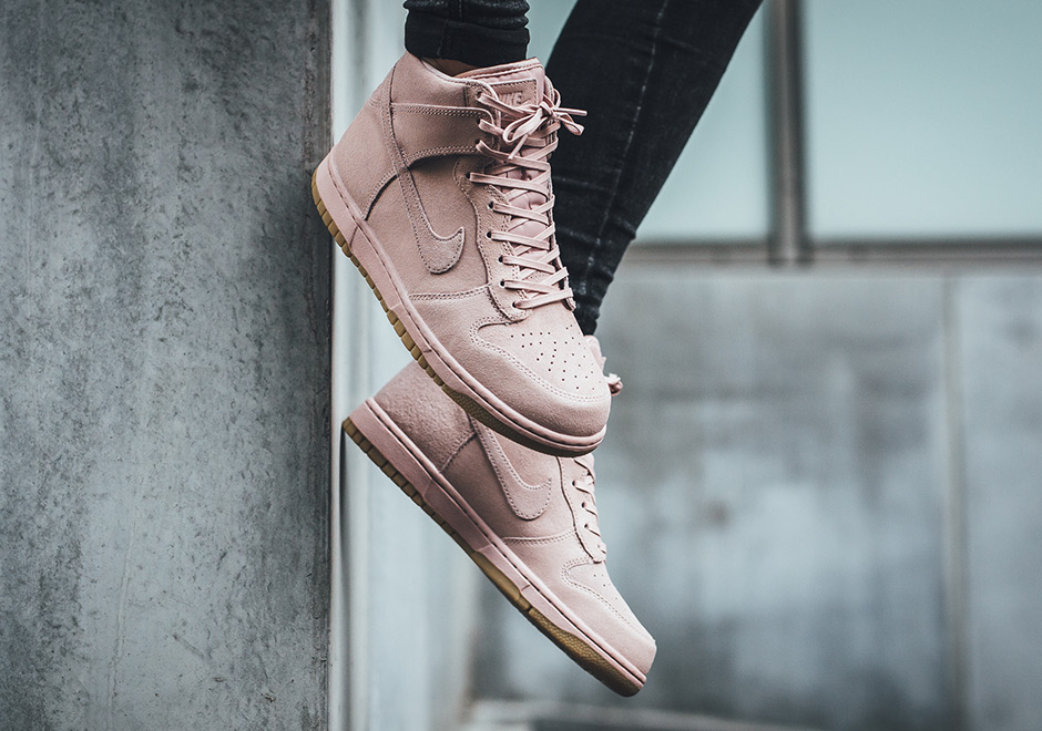 Nike Dunk High Premium Oxford Pink 02