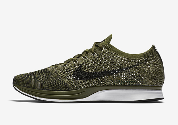 nike-flyknit-racer-rough-green-rtw