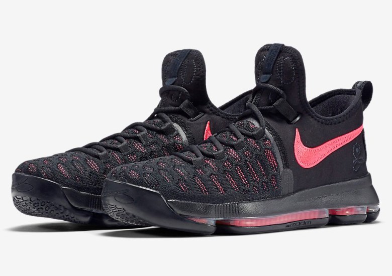 Aunt Pearl Returns To The Nike KD 9