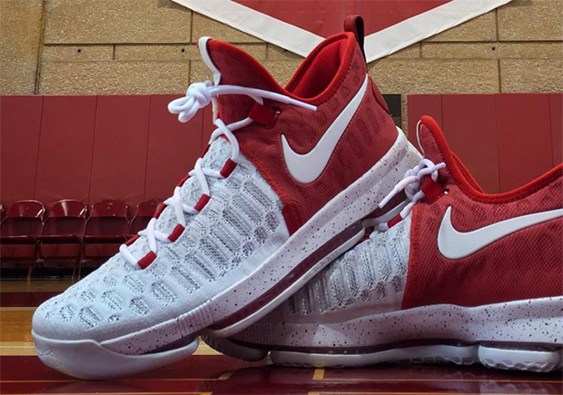 Texas Rival Oklahoma Gets Nike KD 9 PEs