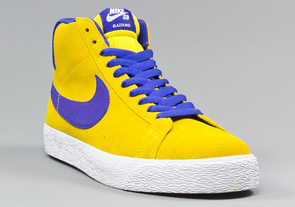 Nike Sb Blazer Mid Tour Yellow 04