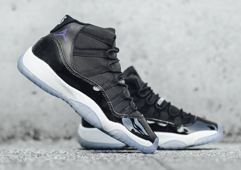 Air Jordan 11 Space Jam Online Shop List