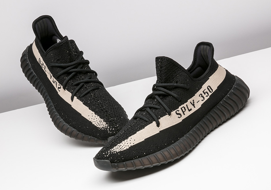 Yeezy Boost 350 V2 Black White Shoes 3