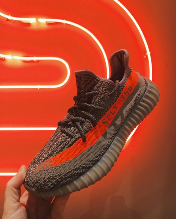 Yeezy Boost 350 V2 Restock Sneakersnstuff Berlin