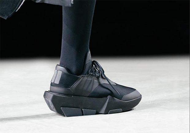 Adidas Y 3 Mira Sneaker