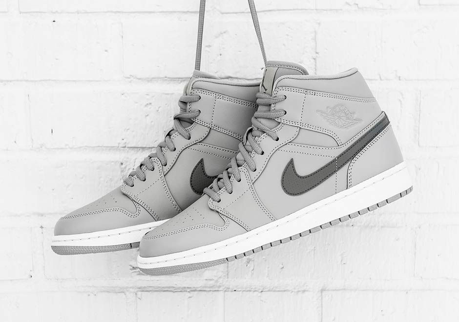 Air Jordan 1 Mid Wolf Grey Cool Grey 01