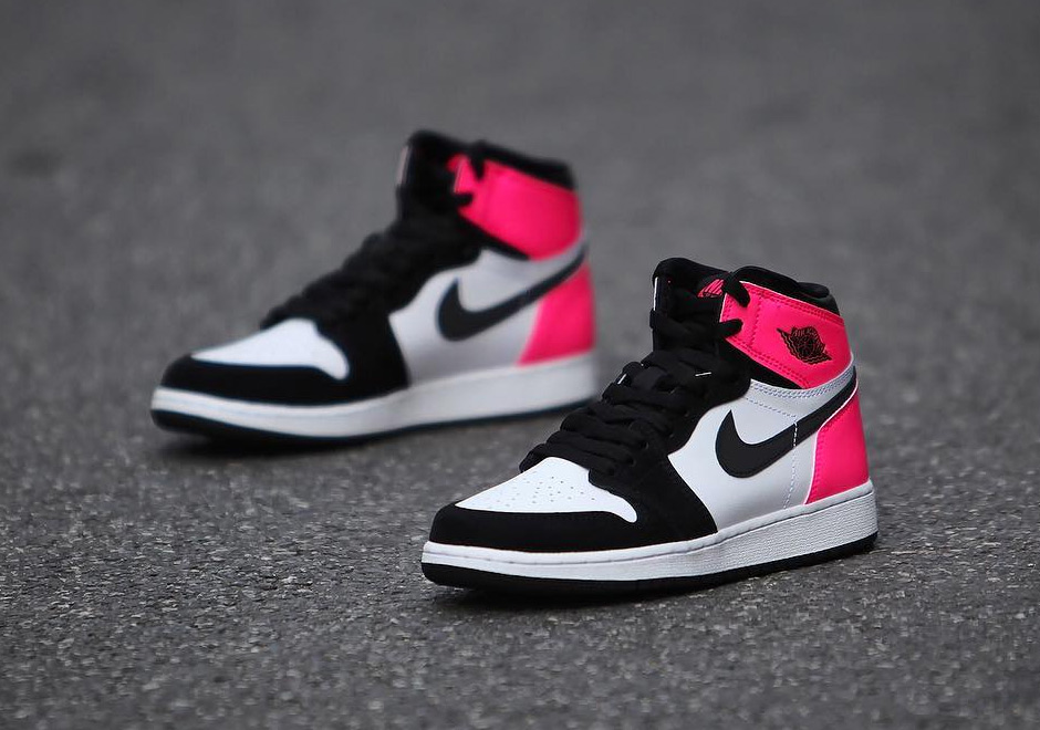 Air Jordan 1 Retro High Og Valentines Day Black Pink 5