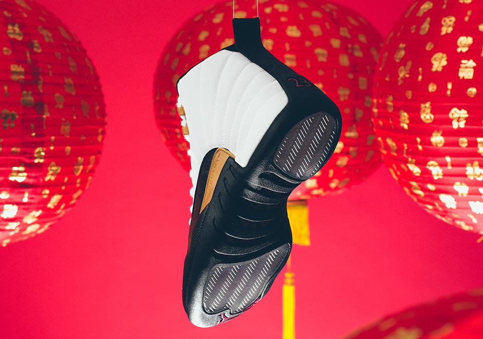 air-jordan-12-chinese-new-year-881427-122-03