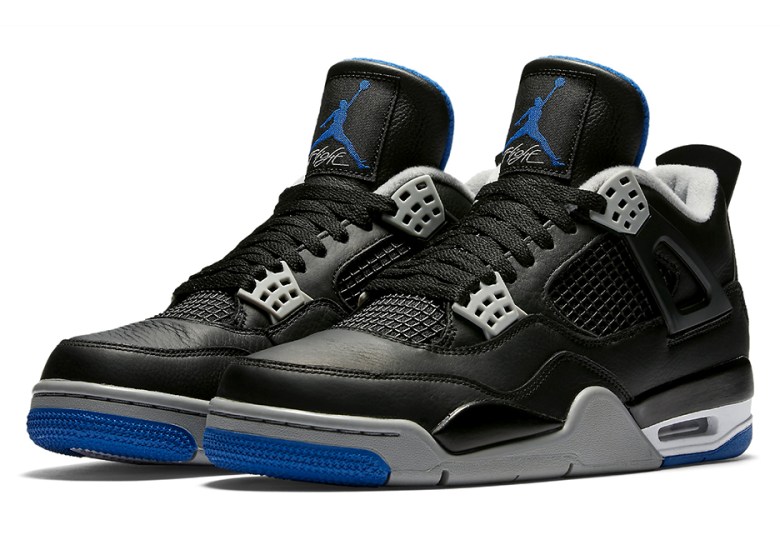 Air Jordan 4 “Black/Royal” Releases In June