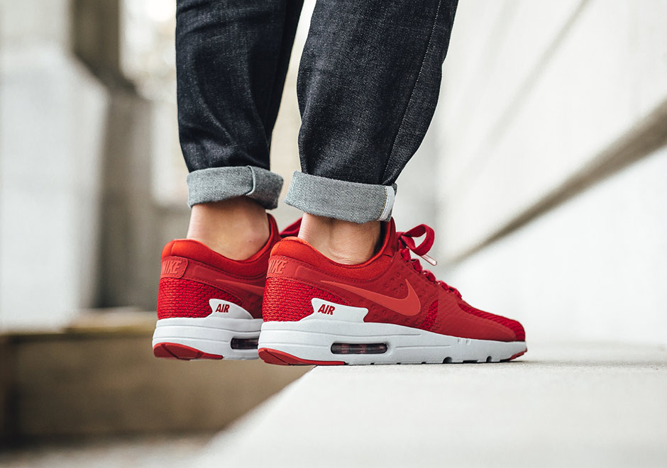 Air Max Zero Premium Gym Red 4