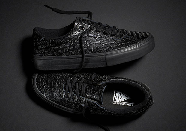 fucking-awesome-vans-epoch-94-collab-black-rtw
