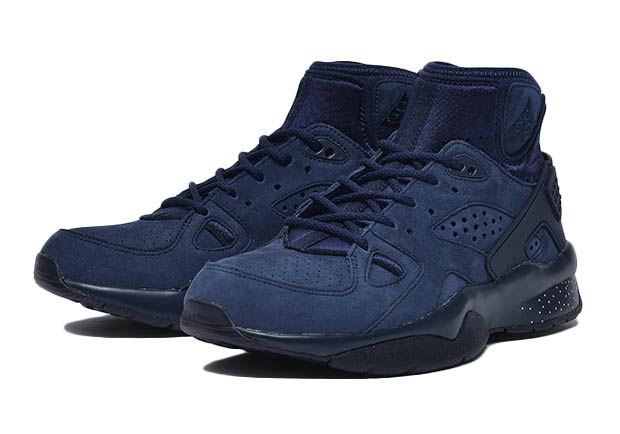 Nike Air Mowabb Tonal Midnight Navy 1