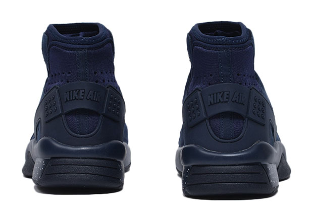 Nike Air Mowabb Tonal Midnight Navy 3