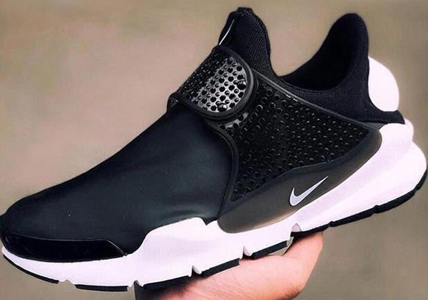 The Nike Sock Dart Will Get The "Utility" Treatment