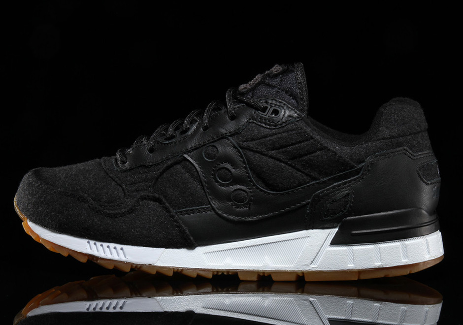 Saucony Shadow 5000 Varsity Jacket Black 2