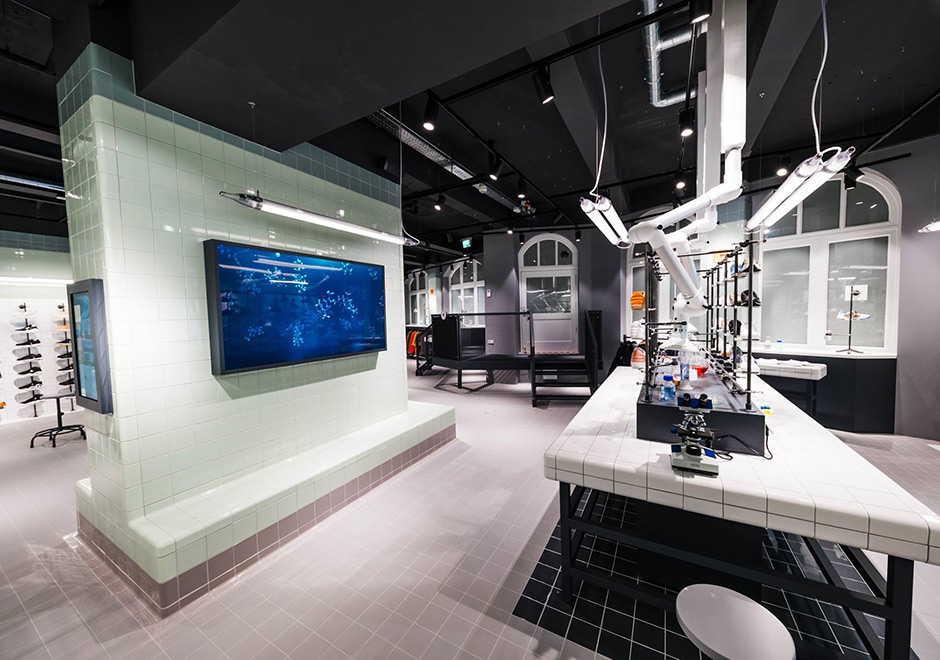 Solebox Amsterdam Chemistry Lab Sneaker Store 3