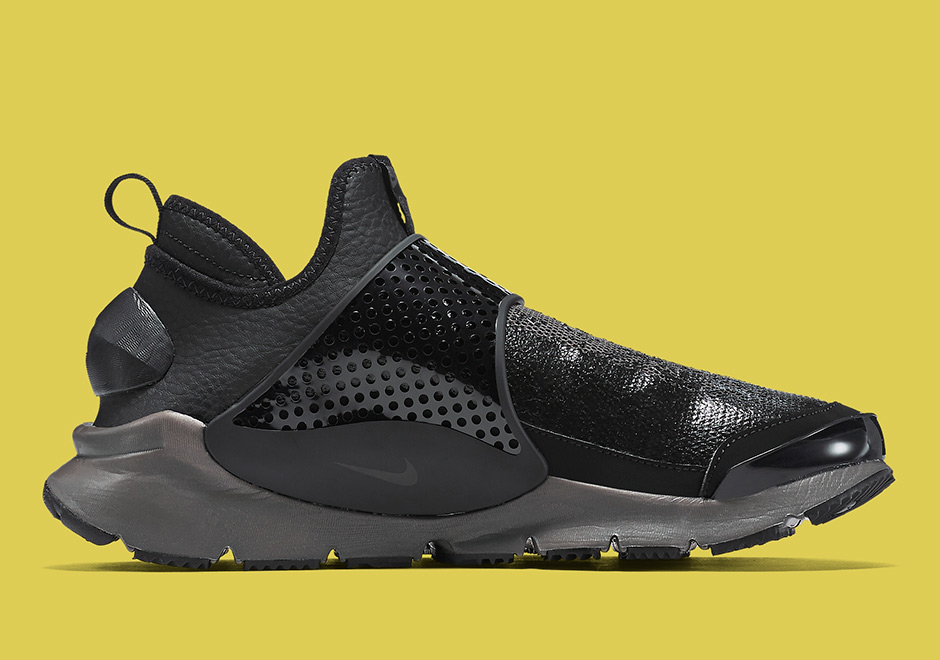 Stone Island Nike Sock Dart Sp Black 910090 001 2