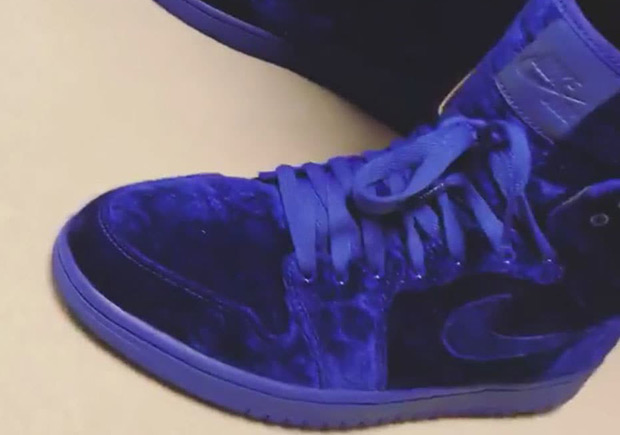 Air Jordan 1 “Blue Velvet” Spotted At NYFW