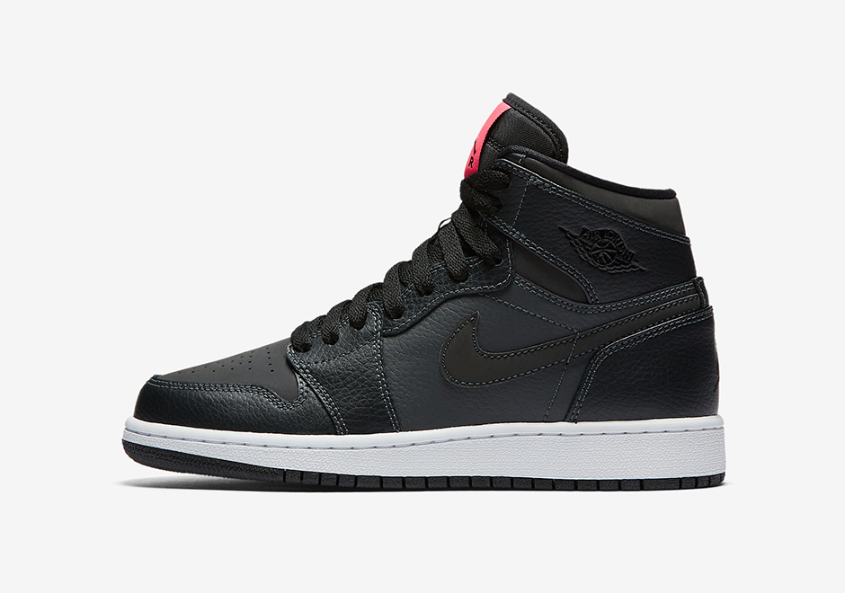 Air Jordan Girls Black Pink Reflective 332148 004 2