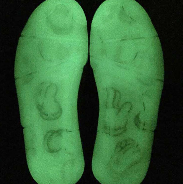 Glow Jordan 4 Kaws