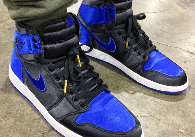 Jordan 1 Satin Royal