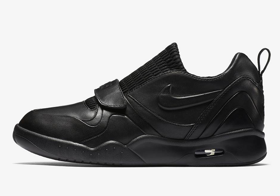 Nike Air Tech Challenge Xvi Triple Black 01