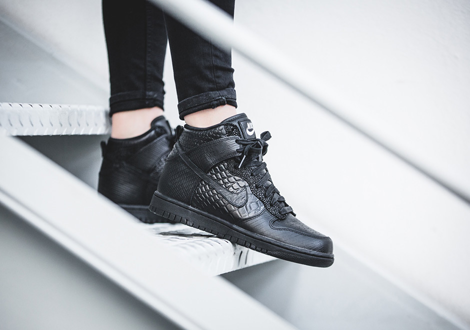 Nike Wmns Lx Black Croc 2