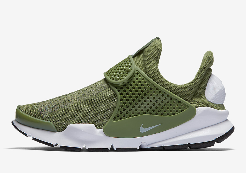 Nike Wmns Sock Dart Palm Green 1