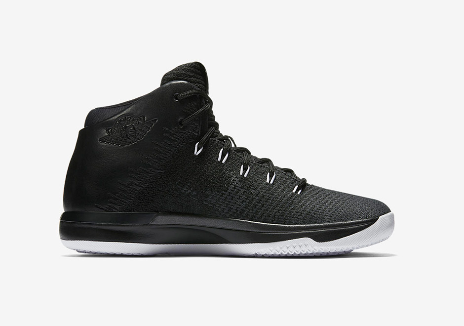 Air Jordan 31 Black Cat 845037 010 4