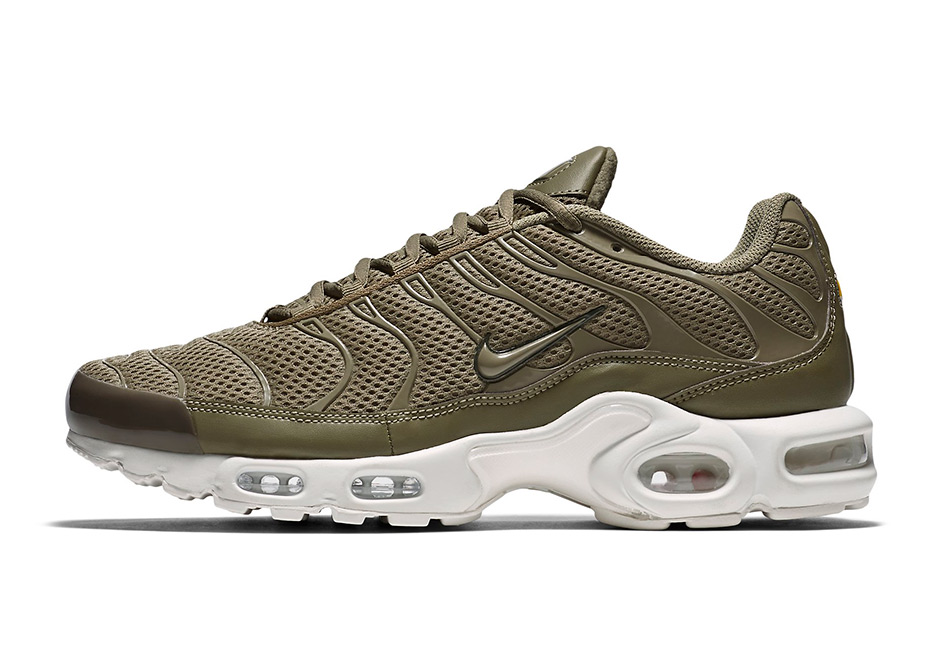 Air Max Plus Breeze Olive White 898014 200 2