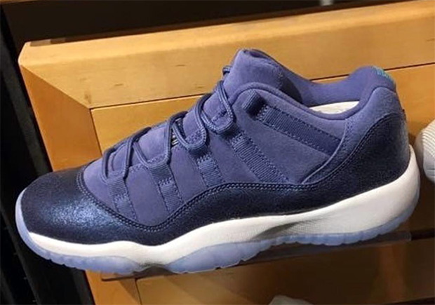 Air Jordan 11 Low GS "Blue Moon"